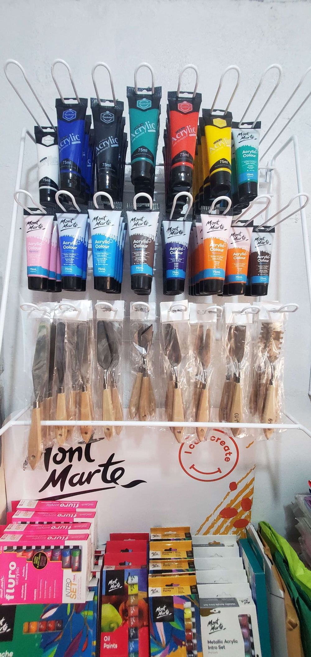 Art supplies and paint sets available at BravArt Studio